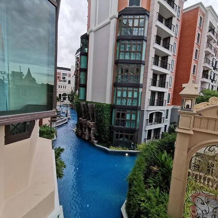 Espana Condo Resort Jomtien Beach Exterior photo